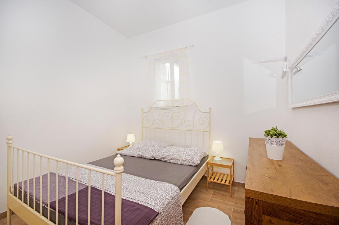 Apartments Silva Sutivan Kültér fotó